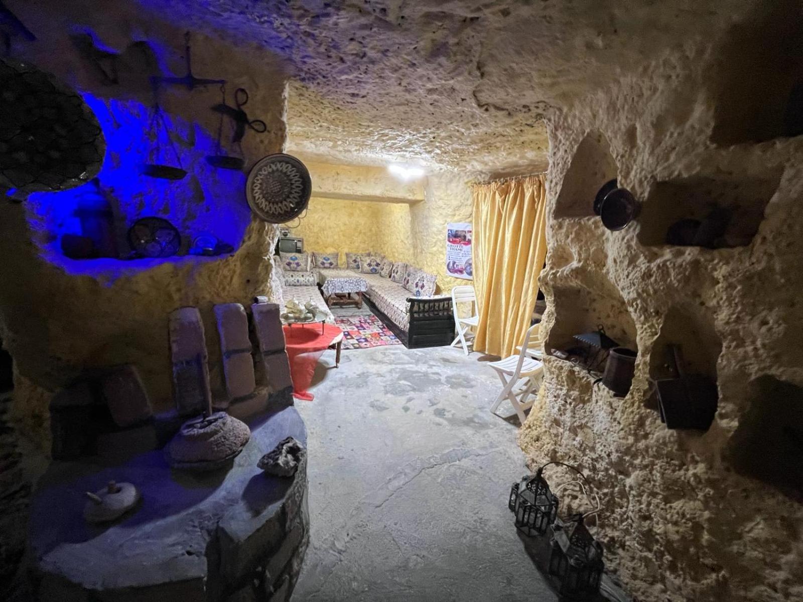 Aparthotel Grotte Thami à Bhalil Extérieur photo